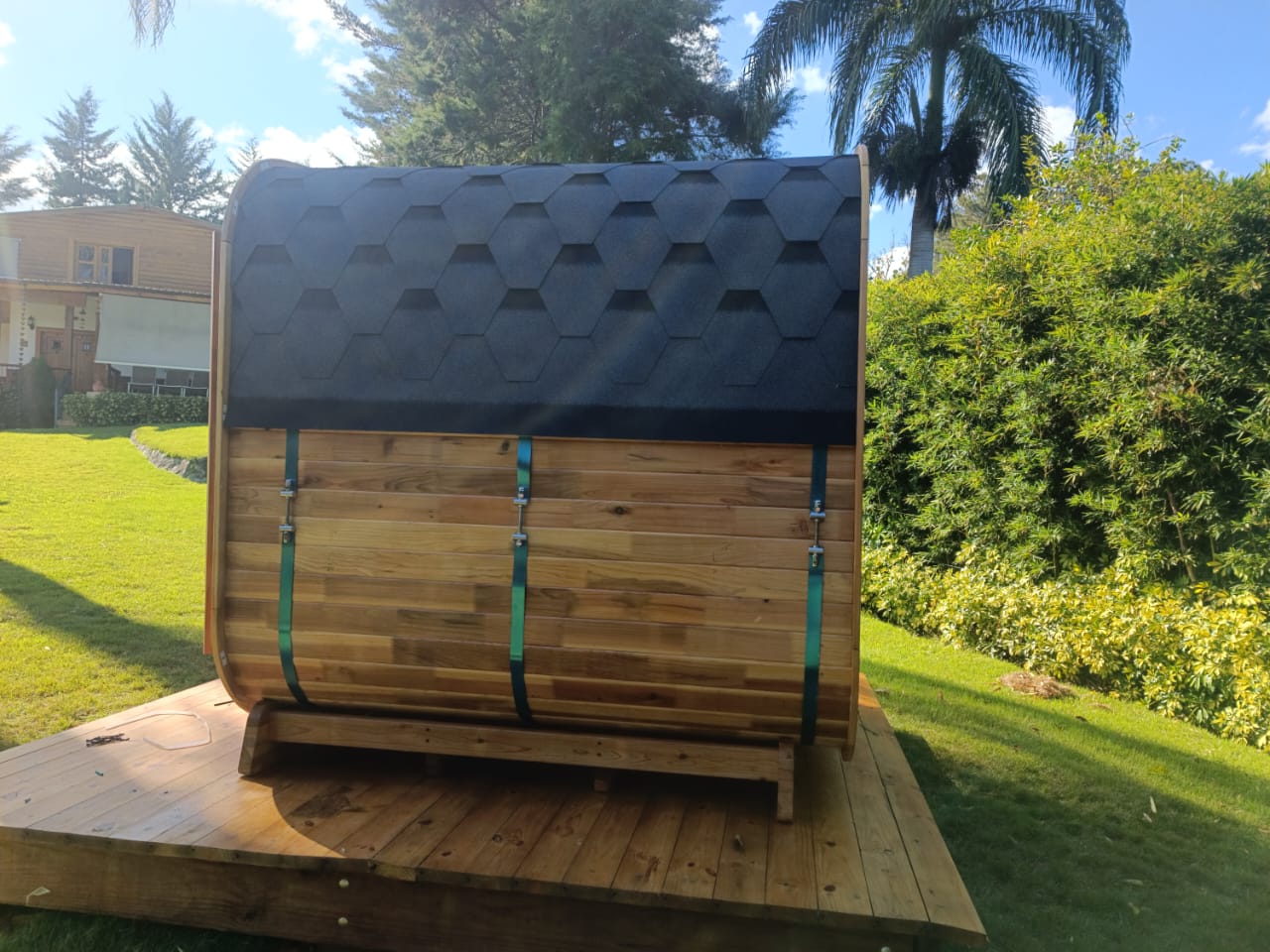 Sauna exterior cuadrado lateral