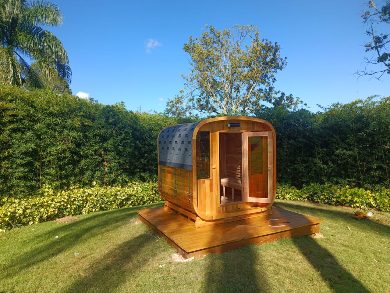 Sauna exterior cuadrado completo
